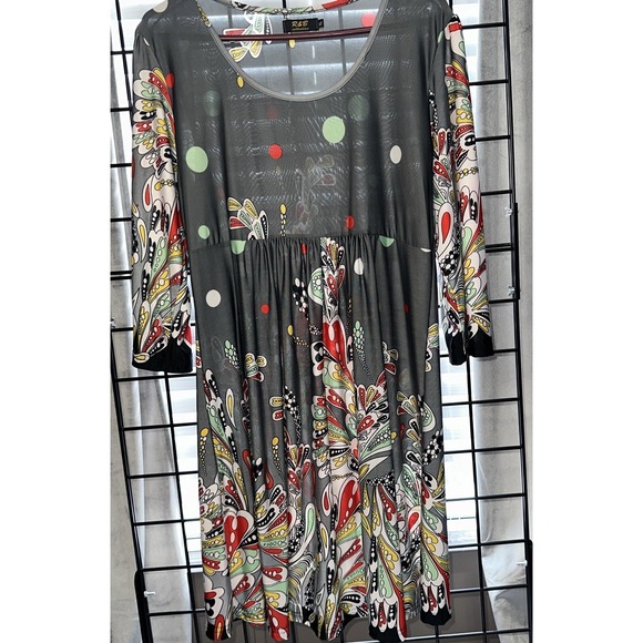 Dresses & Skirts - Women's R & B  Brand Size XL  Pre Owned